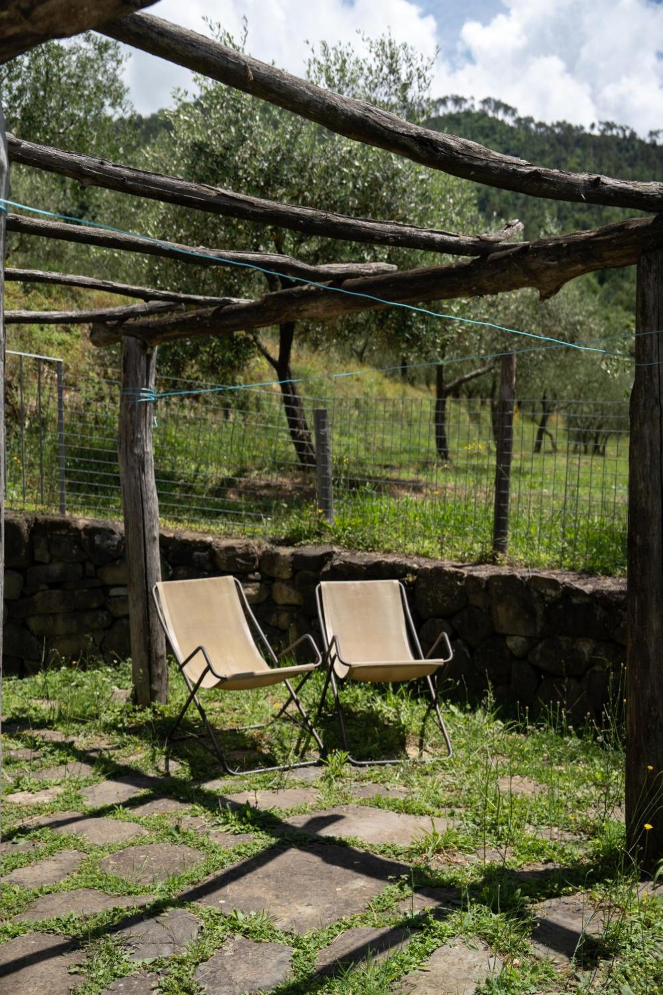 Agriturismo I Due Ghiri - Cinque Terre Calice al Cornoviglio Exterior photo